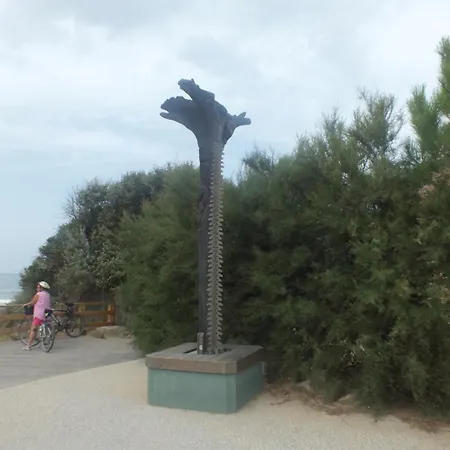 La Rotonde A Port Bourgenay *